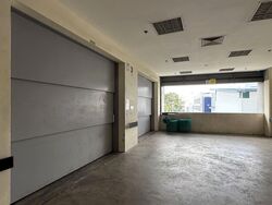 Macpherson MRT (D14), Factory #585367091